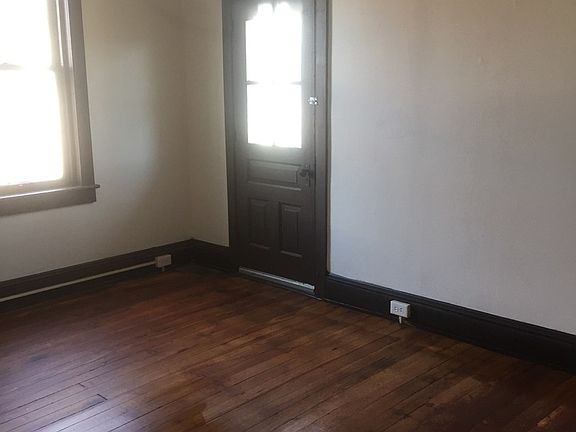 3rd image of 43 N Belvidere Ave