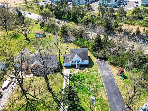 5th image of 1226 Westridge Dr