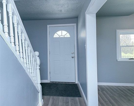 5th image of 10 E Berkeley St