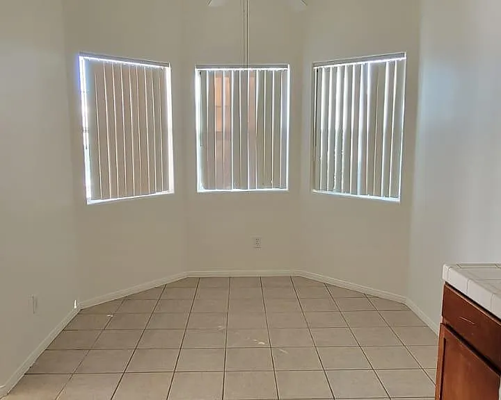 13757 El Rio Ln — Photo 6