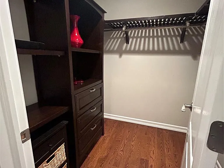 220 Butternut Dr — Photo 14