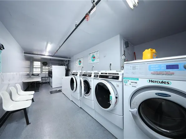 1625 Emmons Avenue image 16 of 32