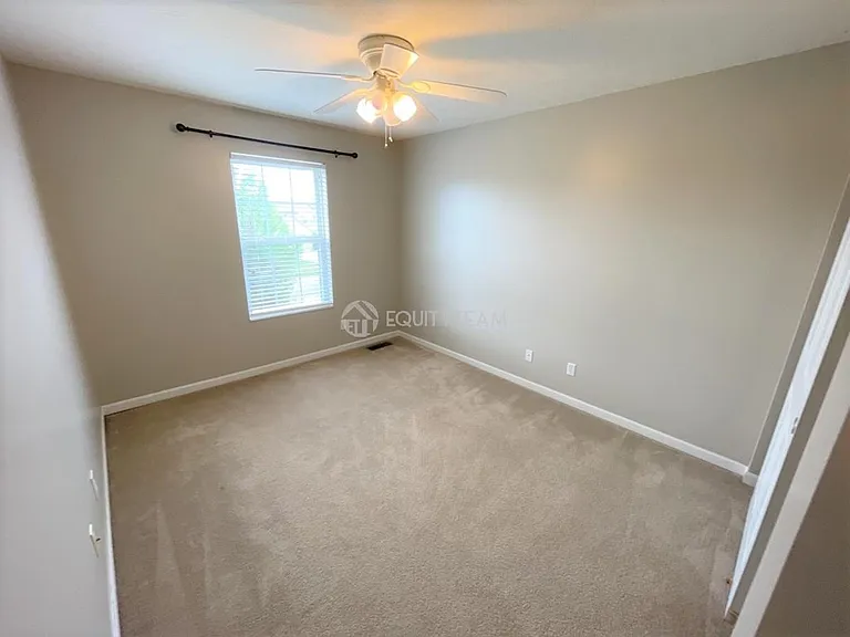 8052 Misty Shore Dr — Photo 8