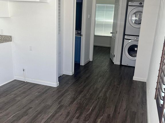 5th image of 7560 Woodman Pl #66