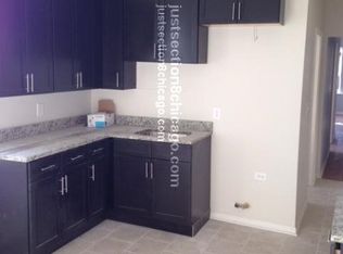 6600 S Marquette Dr, Chicago, IL 60637