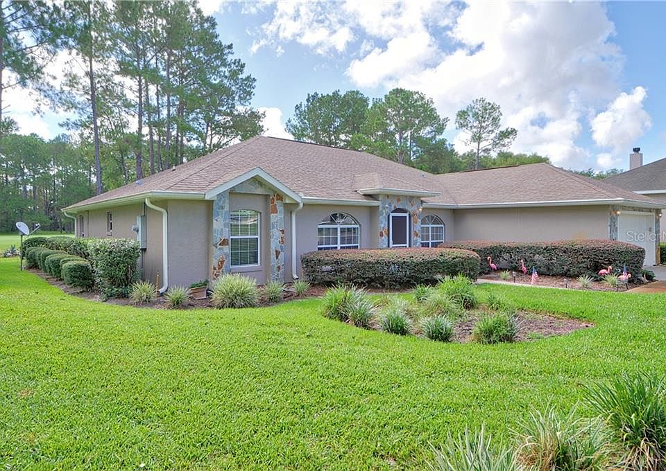 1st image of 199 Lake Dr