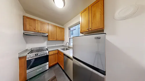 925 Geary Street Photo 1