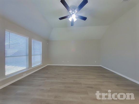 3rd image of 1318 Auburn View Ln