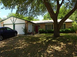 907 Dawnview St, Arlington, TX 76014