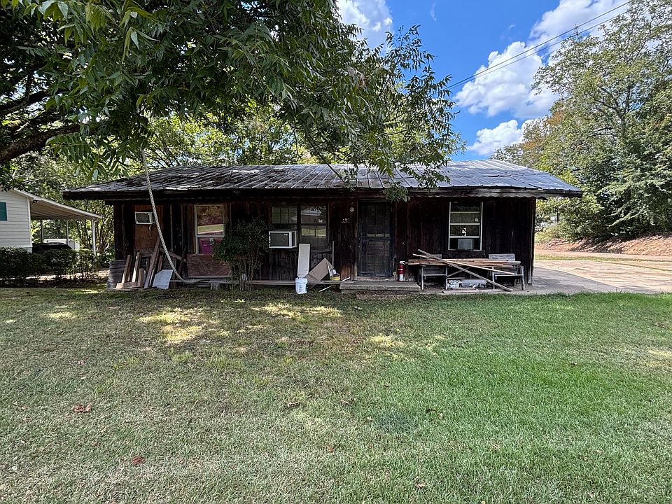 1st image of 331 College Ave