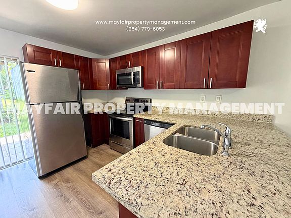 4th image of 4447 Treehouse Ln APT 17C
