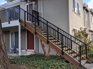 12022 Slater Ave NE APT C7, Kirkland, WA 98034
