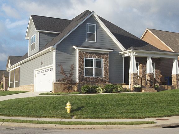 2nd image of 5597 Bungalow Cir