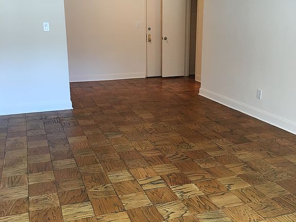 3rd image of 14241 41st Ave #115