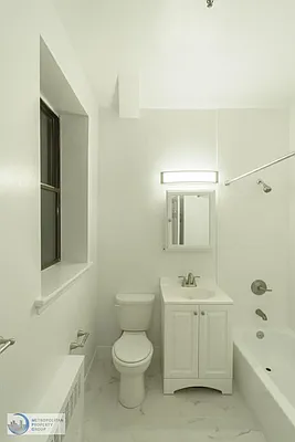 Rented by Metropolitan Property Group | media 8