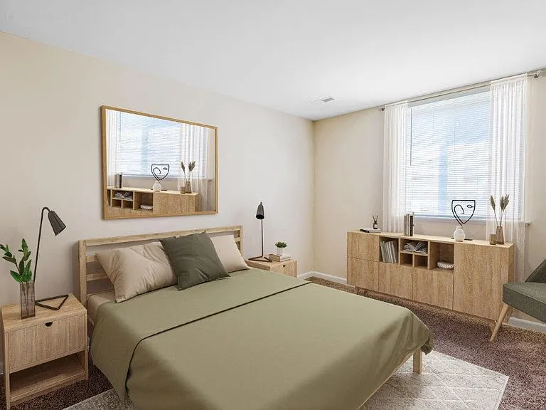 Quail Hollow Apartment Homes — Photo 9