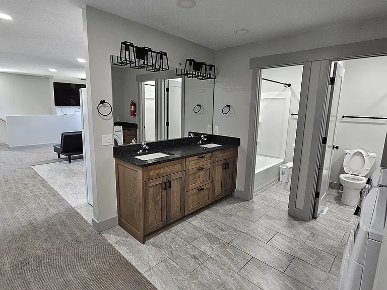 227 E 200 N #PRIVATE ROOMS AVAILA — Photo 5