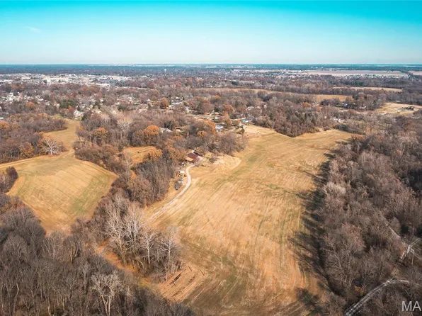 6480 Green Acres, Glen Carbon, IL 62034