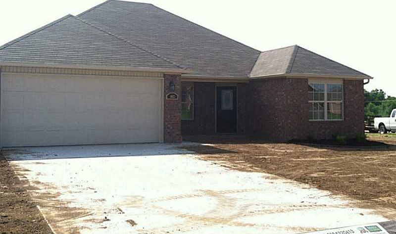 1st image of 602 Granite St