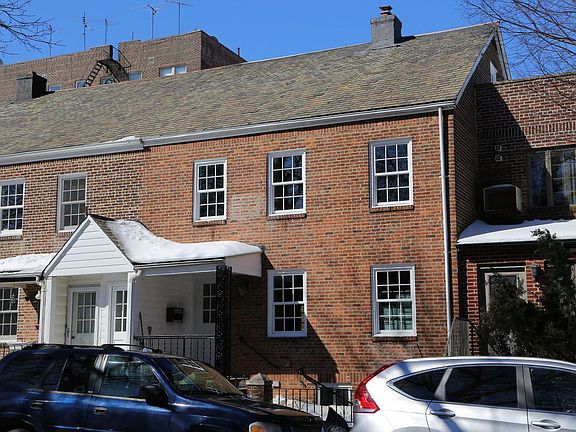 3rd image of 4104 47th St