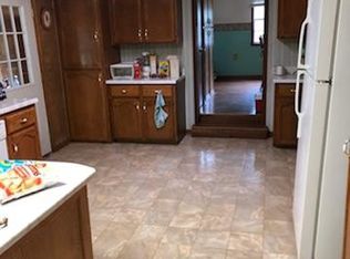 318 Pleasant Hill Rd, Seymour, MO 65746