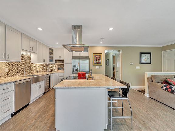5th image of 4864 Cherrythorne Ln