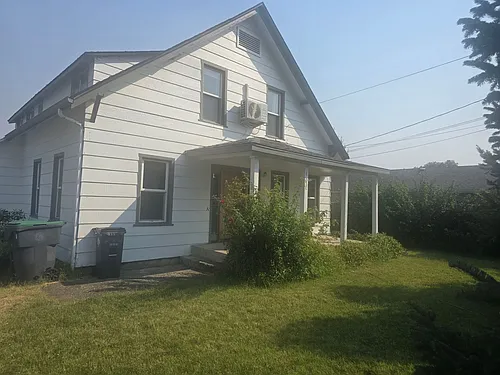 403 De Barr Ave Photo 1