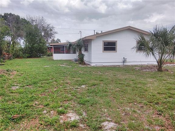 3rd image of 974 Deltona Blvd