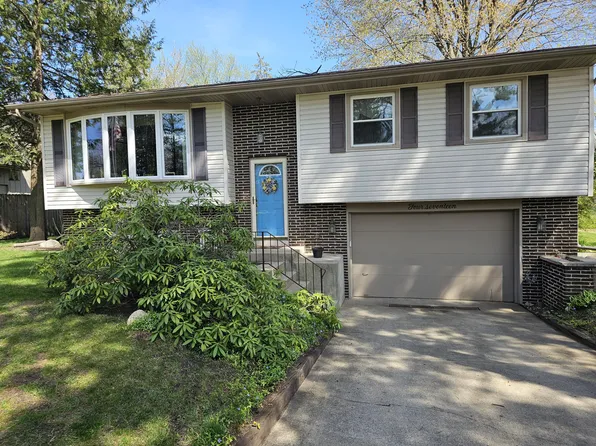 417 Laurel Dr, Trail Creek, IN 46360