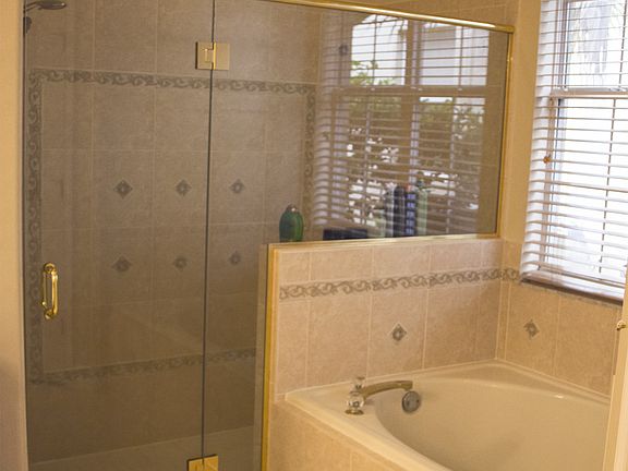 Garden Tub - Walk in Shower