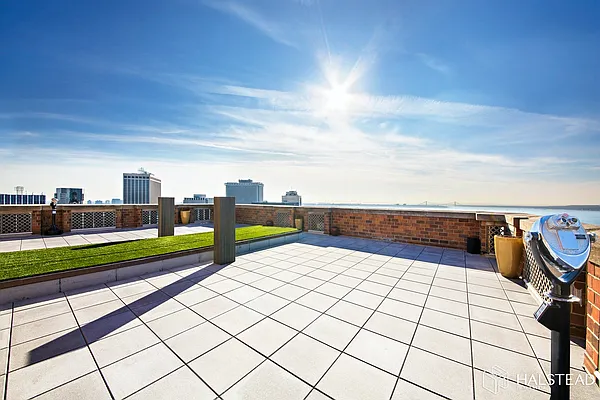 Rented by Brown Harris Stevens | media 7