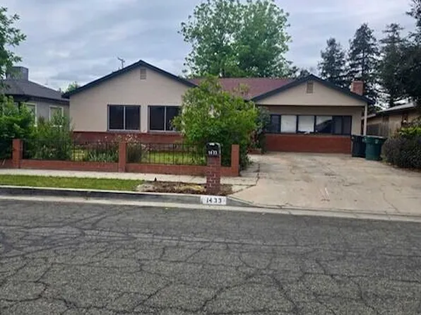 1433 E Sequoia Avenue, Tulare, CA 93274