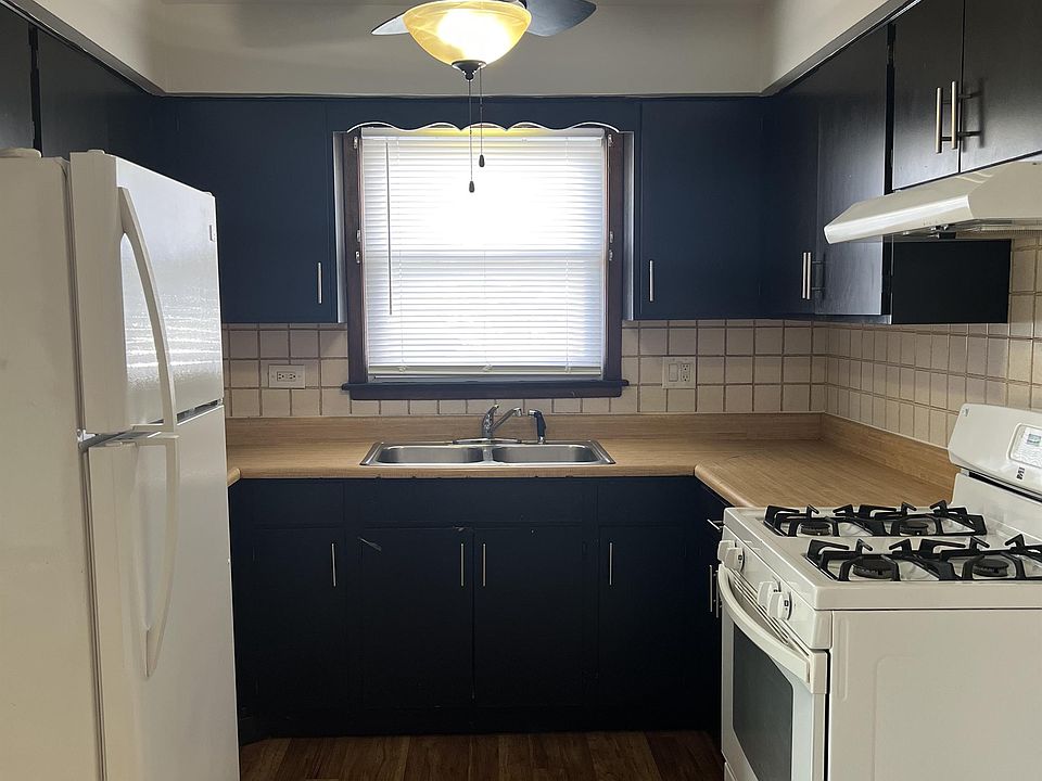 1st image of 7700 S Harlem Ave #1A