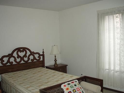 5th image of 1732 Harrow Ct #1108