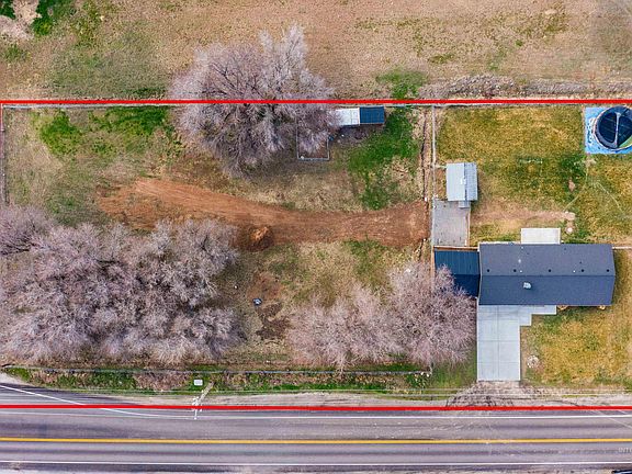 2nd image of 2113 S Powerline Rd