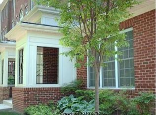 12456 Liberty Bridge Rd, Fairfax, VA 22033