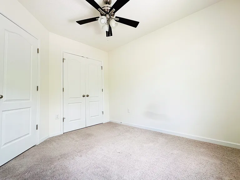 207 Falling Leaf Ln #207 — Photo 21
