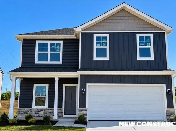 3834 Leasure Farms Dr, Zanesville, OH 43701
