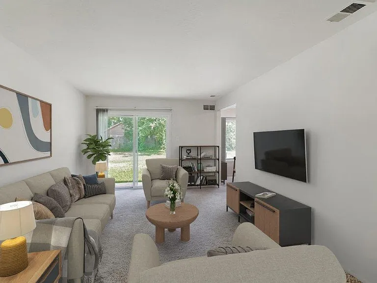 Westwood Gardens Apartment Homes — Photo 5