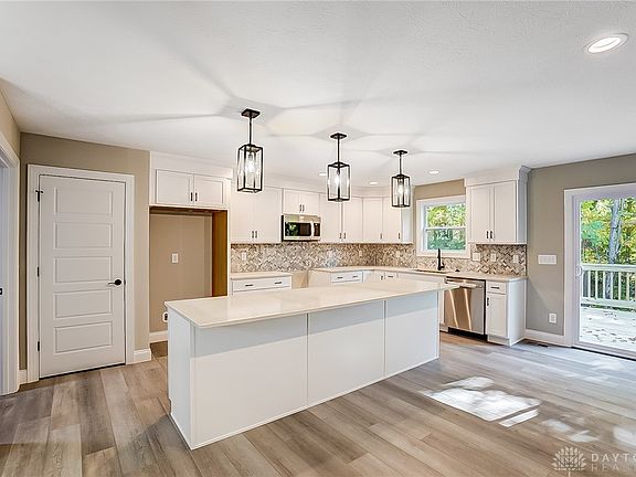 4th image of 1320 Chrisman Lndg