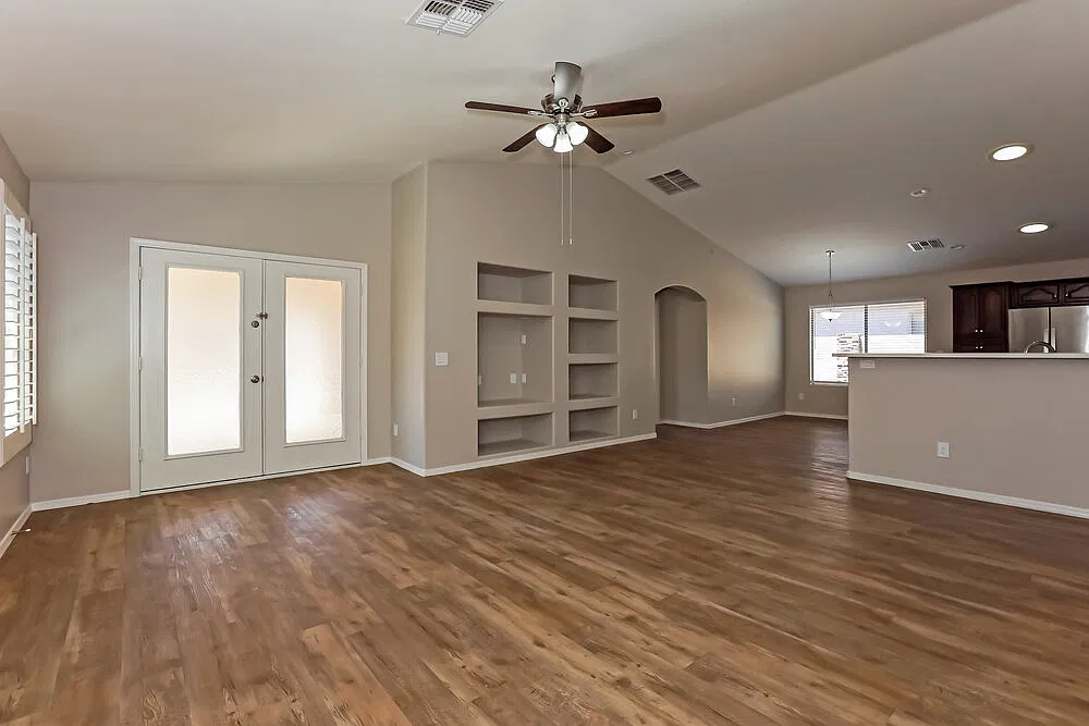 3 bed, 2.0 bath, 1673 sqft, $2,025 — Photo 3