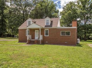 21700 Beverley St, South Chesterfield, VA 23803