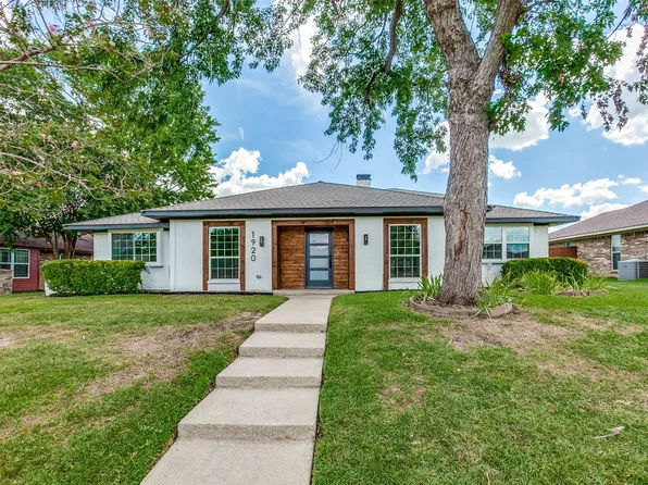 1920 Papeete Dr, Plano, TX 75075