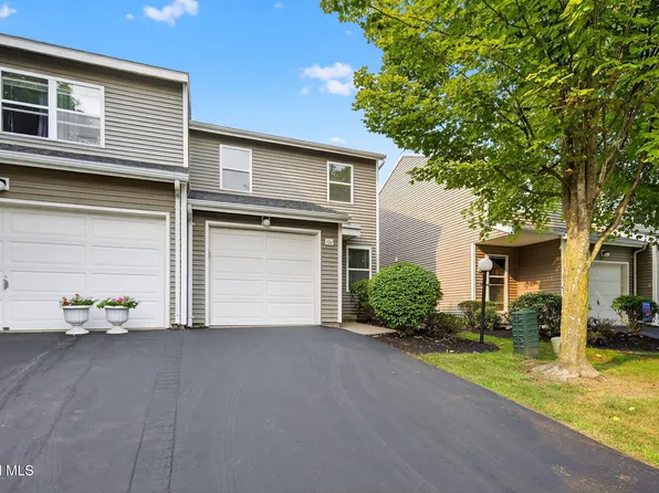 102 Harvard Road, Watervliet, NY 12189