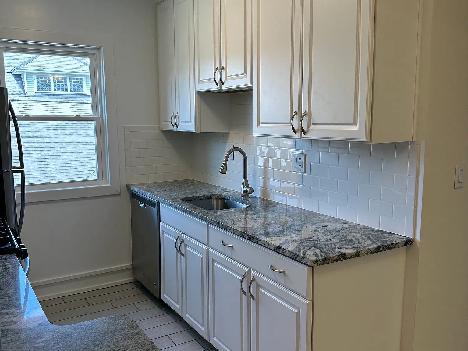 2 bed, $1,525 — Photo 1