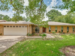 2215 W Sanford St, Arlington, TX 76012