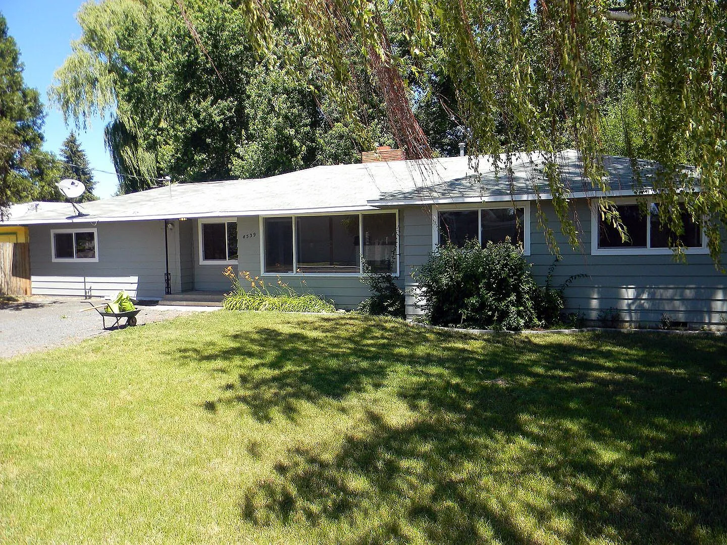 4539 Bristol Ave photo 1