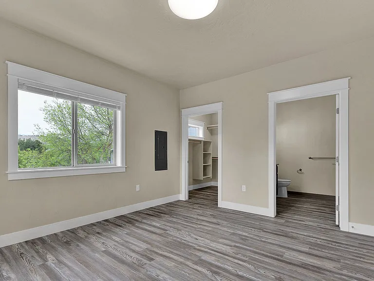 5224 W State St #1 — Photo 12