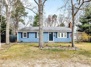 7 Ships Rudder Dr, Mashpee, MA 02649