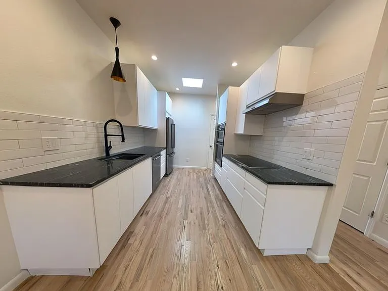 1715 15th St #5 — Photo 13